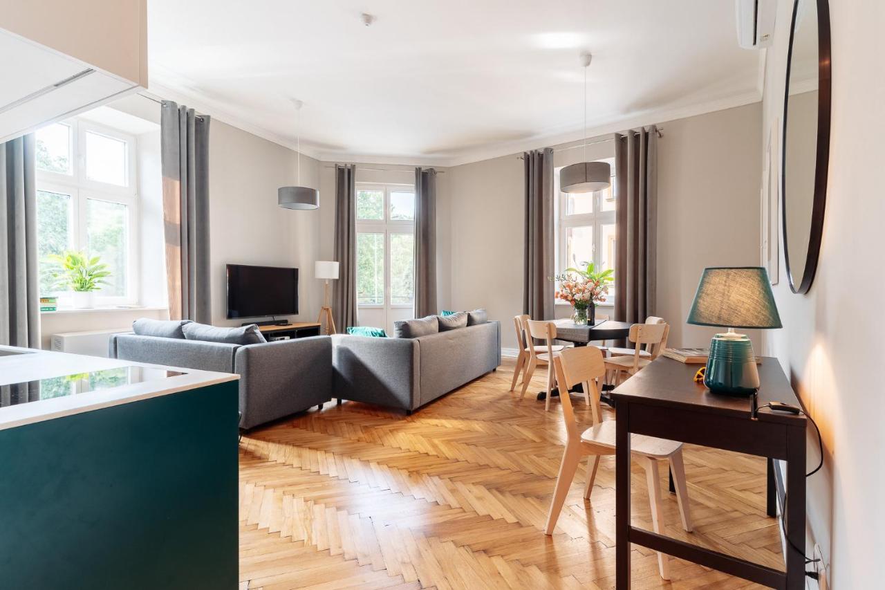 Kochanowskiego Family Apartments Krakow Luaran gambar